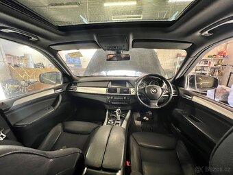 Bmw x5 e70 3.0sD 210kw Mpaket na díly - 9