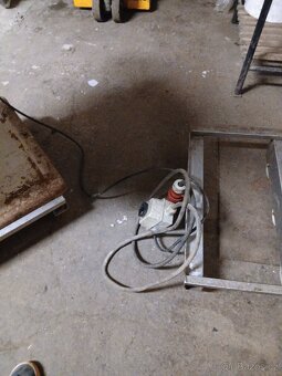 Řezačka na maso mlýnek - 9