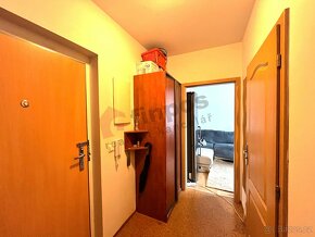 Pronájem bytu 2+kk 40 m2 v pražských Letňanech - 9