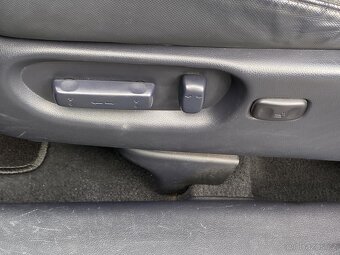 Honda CR-V 2.2 i-CTDi , 103 kW nafta, 2009 - 9