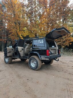 Jeep Cherokee xj 4.0ho - 9