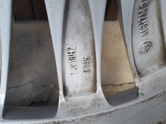 Prodám alu s pneu 225/50/18letní - 9