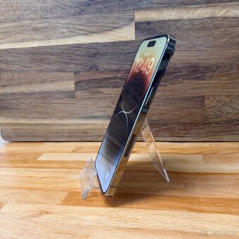 IPhone 14 Pro Max 128GB, zlatý, eSIM (12 měsíců záruka) - 9
