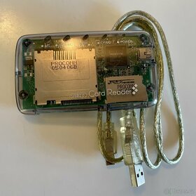 Podložka pod myš, myš k PC, kabel k notebooku, čtečka karet - 9