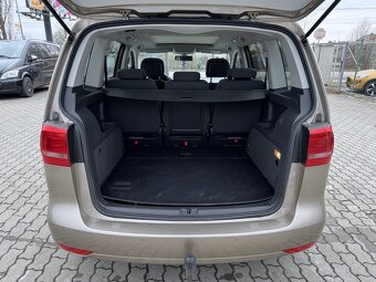 Volkswagen Touran 2.0 TDI 103 kW DSG, navi. xenon. - 9