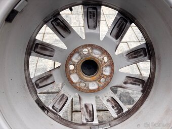 Alu kola Stratos originál Škoda Superb III R17 215/55 - 9