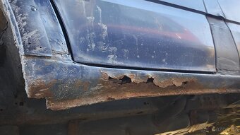 Ford Transit 2,0 TdDi - 9