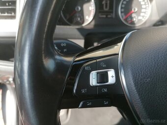VW MULTIVAN T6 2.0TDI 110KW GENERATION SIX MANUÁL LED ŠÍBR - 9