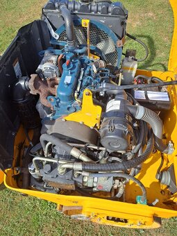 Vibrační válec Stavostroj STA  VH170 - 9