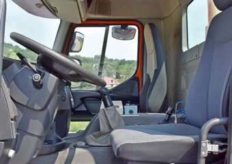 Renault Kerax 370 DXI - 8x4 - Sklápěč S2 + Bordmatik - 9