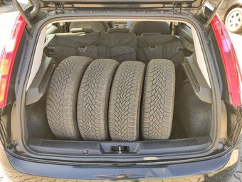 Fiat Punto Grande 1,2i 48KW,el.okna,servo,ALU,ABS. - 9