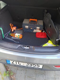 Prodám Volvo V40 nafta - 9