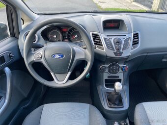 Ford Fiesta 1,25 16V 60kW 31,000km | PRVNI MAJITEL - 9