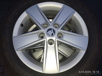 16" STAR ZIMNI al ORIGINAL SKODA OCTAVIA III zánovní - 9