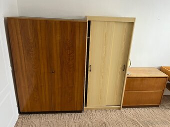 Obývaci stěna + skříně - 9