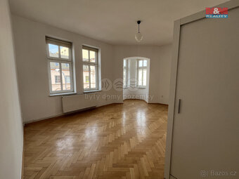 Pronájem bytu 1+kk, 64 m², Český Těšín, ul. Odboje - 9