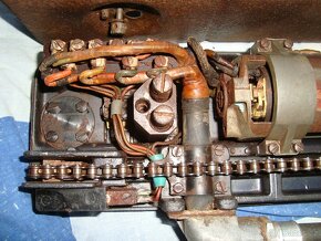 Motor na MG 151 - 9