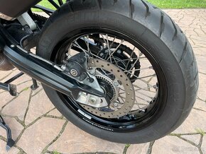 BMW F 800 GS Triple Black 2018, najeto 6000km - 9
