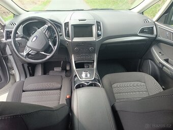 FORD S-MAX 110kW (150k) Diesel - stříbrná metal. R.V. 2021 - 9