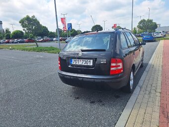 Škoda fabia 1.2 2006 - 9
