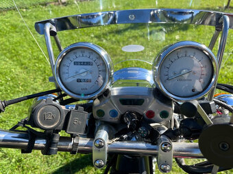 Yamaha Virágo XV1100 - 9