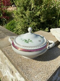 Starožitná porcelánová mísa na polévku. - 9