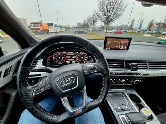 Audi Q7 - 9