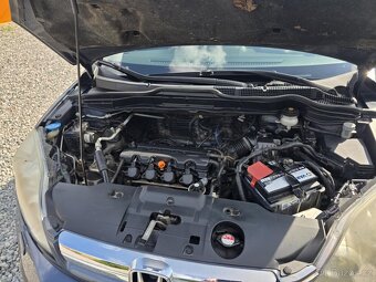 Honda CRV 2.0 Benzín 4x4 Executive - 9