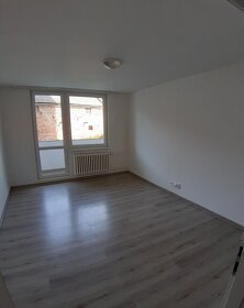 Pronájem bytu 3+1 v Olomouci - 9