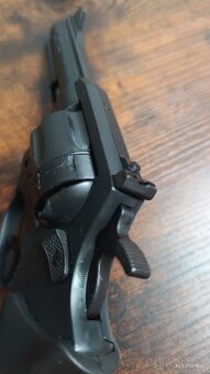 Flobert revolver KORA Brno 4" - černý cal. 6mm - 9