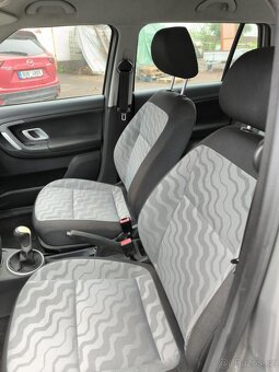 Prodám Škoda fabia II 1,6 16v 77kw - 9
