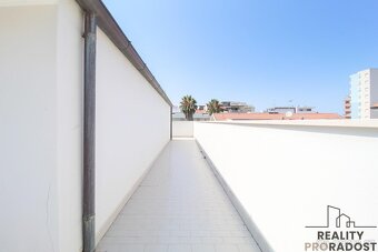 Prodej bytu 4+1,130 m², Via Umbria 11, Montesilvano, Itálie - 9