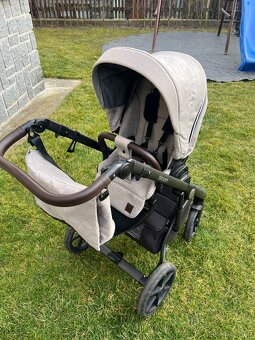 Kočárek Roan Bloom+autosedačka ZOPA X1 Plus i-Size+ISOFIX - 9