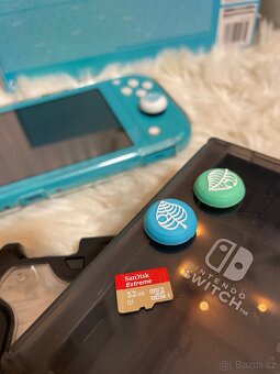 Nintendo Switch lite - 9