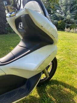 Skútr Honda PCX 125 - 9
