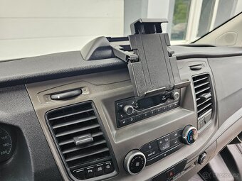 Ford Transit 2.0TDCi 96kW L2 6míst Long - 9
