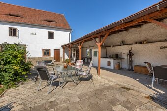 Rodinný dům, penzion - 9