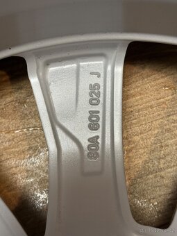 5x112 r17 original Audi - 9