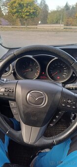 Mazda 3 BL 1.6i 77 kW / 2011 - 9