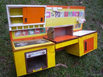 prodám starý kočárek zn.LIBERTA Mělník a další..... Starý dě - 9