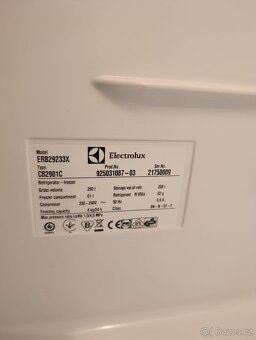 Lednice s mrazakem - 9