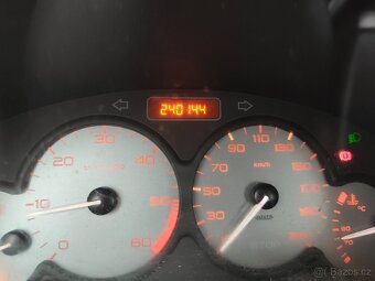 Peugeot partner 2.0hdi - 9