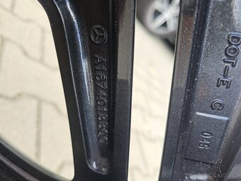 Krásná zimní kola Mercedes GLE AMG 20 orig. - 9