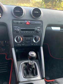 Audi A3 2.0TFSI 240HP málo km - 9