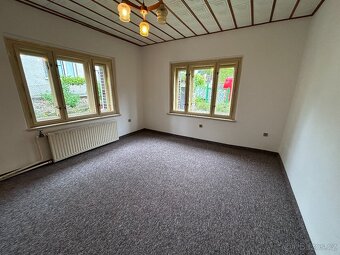 Prodám RD ve Všenorech - 9