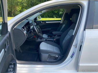 Škoda Superb 2.0 TDI 125kw,DSG,Ambition,2.maj,NAVI,serviska. - 9