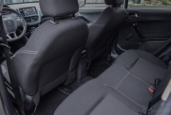 Peugeot 208 1.2 Active 2015 - 9