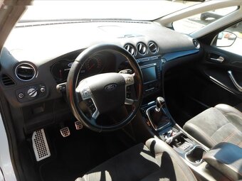 Ford S-MAX,2,0 i TITANIUM - 9