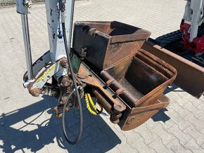 Minibagr Takeuchi TB219, JCB, Schaeff Kubota minirypadlo - 9