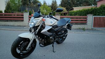 Yamaha XJ6 - 9